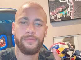 75 cool neymar haircut for you. Neymar Forced To Shave Head After Dyeing Hair Neon Pink Psg Talk
