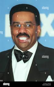 Steve harvey l hi-res stock photography and images
