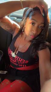 Current Situation at the Townhouse!! Got my good wig on!!!!! #BirthdayMonth 