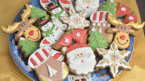 They have a lot of flavour and become a bit addictive, lol. Decorated Christmas Cookies Youtube