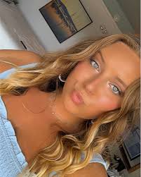 Kimberlee Meads (@kim_meads) • Instagram photos and videos