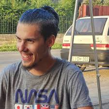 Can I close the YouTube Studio browser window after starting a live stream  from OBS?