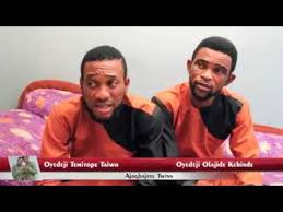 Jide took to the band's official social media to announce the passing away of his colleague. 0r0uehyt33buzm