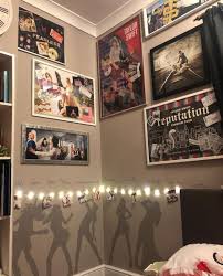 Holy Heck Taylor Swift Swift Taylor Swift Wallpaper