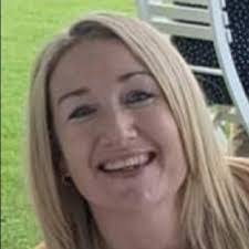 Leanne Elder's Instagram, Twitter & Facebook