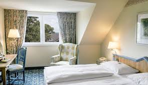 You can call at +1 262 251 7700 or find more contact information. Zimmer