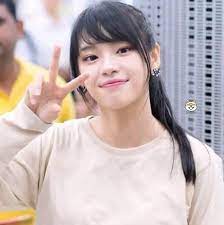 กลายเป็นที่วิพากษ์วิจารณ์อย่างรุนแรงในโลกออนไลน์ สำหรับ เฌอปราง อารีย์กุล หรือ เฌอปราง bnk48 เกี่ยวกับภาพเอกสารคำสั่งไต่สวนคำร้องของศาลอาญา à¹€à¸Œà¸­à¸›à¸£à¸²à¸‡ à¸­à¸²à¸£ à¸¢ à¸ à¸¥ Accueil Facebook