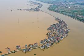 Des inondations se produisent chaque été en chine en raison des pluies saisonnières et de la fonte des neiges dans l'himalaya. Diaporama Inondations En Chine 140 Morts Ou Disparus Wuhan Menacee