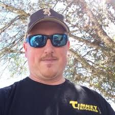 Tommy Thacker's Instagram, Twitter & Facebook