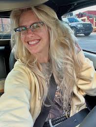 new hair and new snake 💛💛🐍