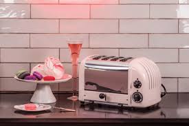 Plug the toaster into the wall power socket and turn power on at socket. 10 Best Toasters How To Pick Between Breville Tefal Dualit And More