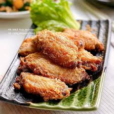 There's also a good amount of water. Miki S Food Archives On Instagram Flavourful Tasty Prawn Paste Chicken Aka Har Cheong Gai å…æ²¹ç‚¸è™¾é…±é¸¡ Made Easily Without Deep Frying Crispy On I 2021