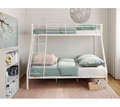 Elle permet de réunir dans une espace très délimité, le coin repos en hauteur et un endroit en dessous consacré aux jeux, aux. Lit Superpose Family Blanc Lit Superpose Mezzanine But