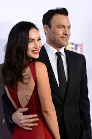 Megan fox has opened up about how she is raising her children to be kind to animals and live sustainably by sending them to a vegan school. Ehemann Von Megan Fox Die Ehe Ist Hart Stars Heute At
