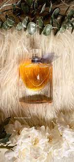 ضمني وخل عطرك نفس عطري فيني وله ما يشبعه الا عناقك rose wine alcoholic drinks alcohol
