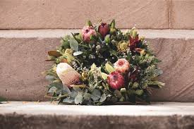 Floral arrangements for graves can be made with minimal time and effort, and often at a fraction of the cost of premade arrangements. How To Secure Flowers In A Cemetery Vase Step By Step Cake Blog