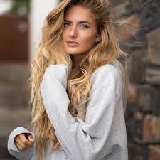 Es handelt sich um stark wachsende unternehmen. Alica Schmidt Wiki Bio Age Height Weight Dating Net Worth Career Early Life Facts Starsgab