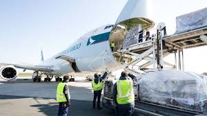 Il choisit pour chaque cas le bon outil et le bon. Les Metiers De L Aeroport Travailler Dans L Aerien En Restant Au Sol