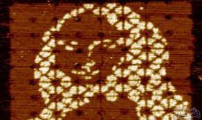 العلماء يعيدون رسم لوحة الموناليزا بطريقة جديدة mona lisa latest science news canvas