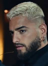 Dimensional honey blonde and platinum white blonde healthy shiny hair by emily field @emilyfieldhairdesign. Pin By Kevin Mena On Maluma Blonde Guys Gorgeous Men Perfect Boy
