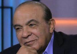 ممثل مصري، تخرج في المعهد العالي للفنون المسرحية، لمع اسمه فى مسرحية (مدرسة المشاغبين) كما ظهر فى المسلسلات. Tdorp 4abuudxm