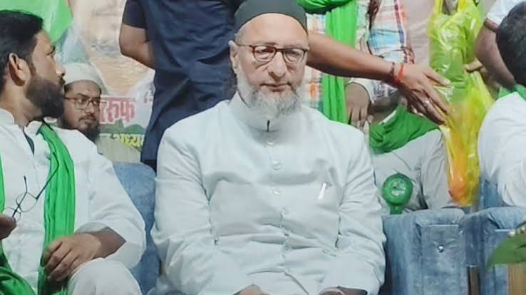 कानपुर में ओवैसी का बड़ा बयान:बोले- नहीं बनने देंगे भाजपा सरकार, किसी भी पार्टी से गठबंधन करने के लिए तैयार - Owaisi Says Talks For An Alliance Are Underway ...