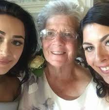 Looking for the name of the newsagents that was down church road in the  1960's, my mum worked there. It did become a tyre shop later on.