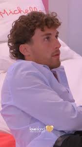 Jenniferr Love Island