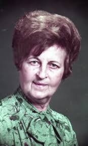 Hazel Wells's Instagram, Twitter & Facebook