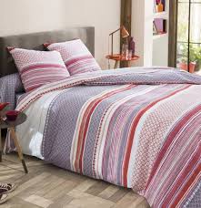 Découvrez notre sélection de linge de lit et de parures pour femme ! Linge De Lit Pays Basque Par Francoise Saget Home Decor Bed Home