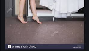 Selling feet pics through various platforms online is very lucrative. How To Sell Feet Pics For Money The Fast Money Guide Findingbalance Mom
