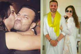 Sushant Singh Rajput's Picture Kissing Ex-Girlfriend Ankita Lokhande's Beau Vicky  Jain Goes Viral