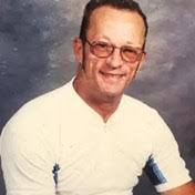 Debbie Frueh's Instagram, Twitter & Facebook