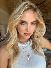 Viimeisimmät twiitit käyttäjältä chiara ferragni (@chiaraferragni). Charm Necklaces Sind Laut Chiara Ferragni Im Sommer Wieder Trend