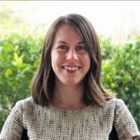 Karen Wade's Instagram, Twitter & Facebook