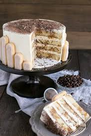 This Tiramisu Cake Turns Your Favourite Italian Dessert Into A Delicious And Decadent Layer Cake Coffe Kuchen Und Torten Tiramisu Kuchen Tiramisu Torte Rezept