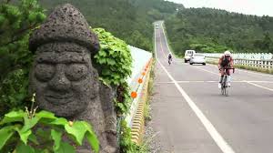 2018년 아시안 게임 트라이애슬론 은 인도네시아 팔렘방 자카바링 스포츠 시티 에 있는 자카바링 호수에서 2018년 8월 31일부터 9월 1일까지 치러졌다. 2012 ì œì£¼ì² ì¸3ì¢…ê²½ê¸°ëŒ€íšŒ ê¸°ë¡ì˜ìƒ Mp4 Youtube