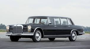 James Bond Toutes Les Voitures Mythiques De 007 Jusqu A Spectre Liste Automoto Magazine Auto Mercedes 600 Benz Mercedes Benz