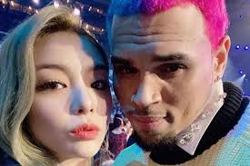 2 sep 2020, 21:43 rihanna's comments from a 2012 interview about chris brown are trending after multiple media outlets reported that they were new. Singer Ailee Slammed For Posing With Chris Brown Who Beat Up Rihanna In 2009 Life News Top Stories The Straits Times