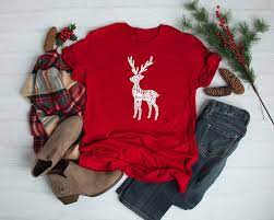 Reindeer face shirt, girls reindeer christmas shirt, christmas reindeer tshirt, christmas shirts for girls, girls christmas shirt modeshandco. Happy Holidays Reindeer Christmas Shirt Red Unisex Graphic Simple Street Style Pretty Women Fashion Aesthetic Gift T Shirt Tees T Shirts Aliexpress