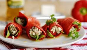 Agnello alla satrianese con patate e peperoni cruschi. Ricetta Involtini Di Peperoni Le Ricette Di Buonissimo
