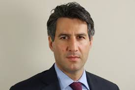 UBS revamps products, intermediaries divisions