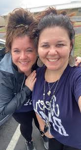 Miss Davis (@daviskd)