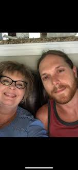 Can someone edit my brother into a birth photo?