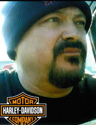 Michael Shoopman's Instagram, Twitter & Facebook