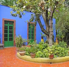 At the age of 18, she suffered an accident that would forever change her life, destining her to pain, numerous operations and childlessness. Auf Weltreise Mexiko Stadt Ist Gross Und Uberraschend Grossartig Welt