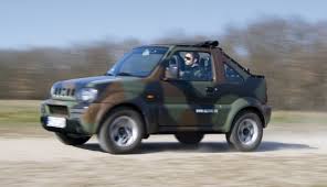 Overcome muddy pits, manoeuvre through. Suzuki Jimny Cabrio Daktari Camouflage Carscoops