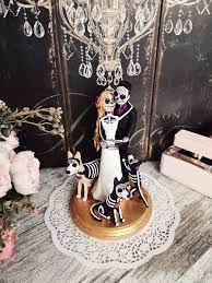 Wedding Skeletons 3 Dogs Day Of The Dead Wedding Cake Topper Halloween Wedding Di Halloween Wedding Cakes Wedding Cake Topper Etsy Wedding Cake Fresh Flowers