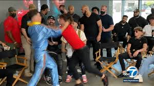 The tiktok star and youtuber are going into the ring for social gloves: Tiktok Star Bryce Hall And Youtuber Austin Mcbroom Brawl In West Hollywood Ahead Of Celebrity Boxing Match Abc7 Los Angeles