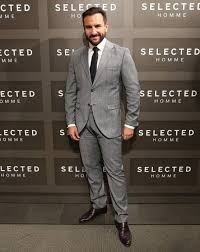 Saif Ali Khan Lifestyle Height Wiki Net Worth Income Salary Cars Favorites Affairs Awards Family F Saif Ali Khan Men S Fashion Brands Selected Homme